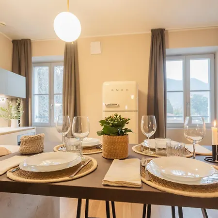 V. Suite On Lake Como *