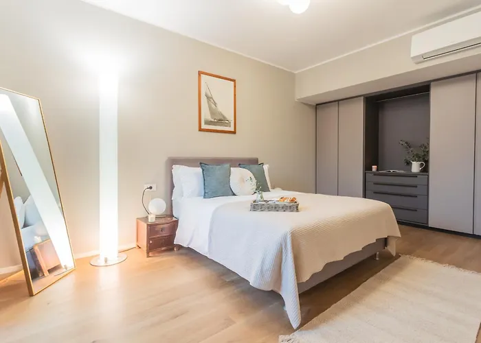 V. On Apartamento Como