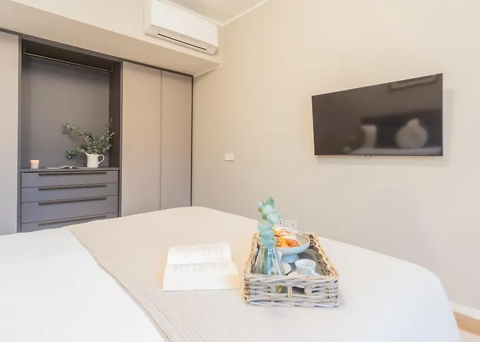 V Suite On Lake Como By Rent All Como Όπως