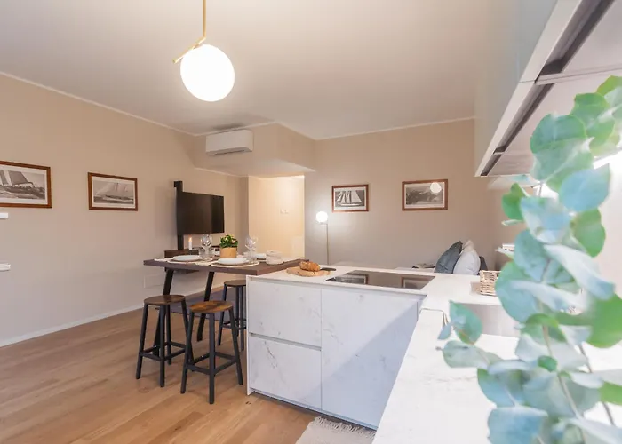 V. On Apartamento Como